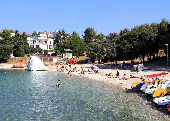 With A Parking Space - 17827 Pola